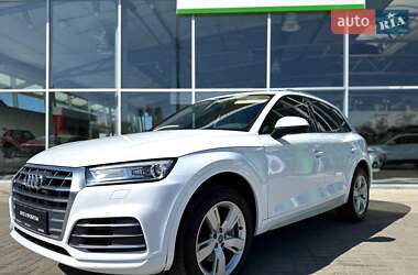 Внедорожник / Кроссовер Audi Q5 2017 в Киеве