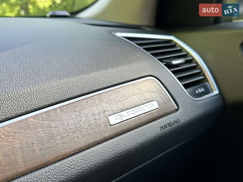 Внедорожник / Кроссовер Audi Q5 2012 в Киеве