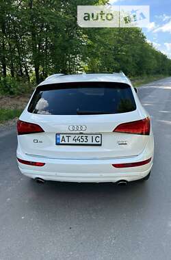 Позашляховик / Кросовер Audi Q5 2015 в Івано-Франківську