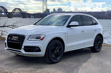 Внедорожник / Кроссовер Audi Q5 2016 в Луцке