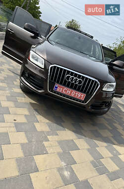 Внедорожник / Кроссовер Audi Q5 2015 в 