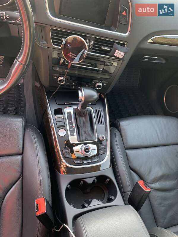 Внедорожник / Кроссовер Audi Q5 2014 в Яремче