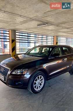 Внедорожник / Кроссовер Audi Q5 2011 в Луцке