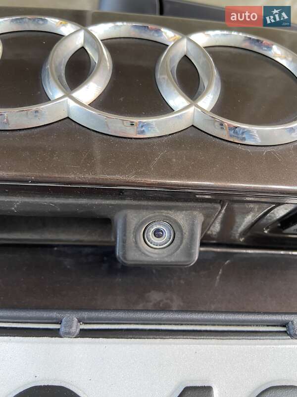 Внедорожник / Кроссовер Audi Q5 2011 в Луцке