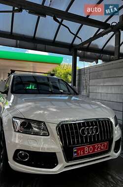 Позашляховик / Кросовер Audi Q5 2015 в 