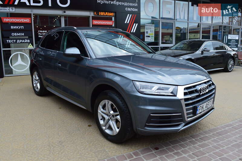Позашляховик / Кросовер Audi Q5 2019 в Львові