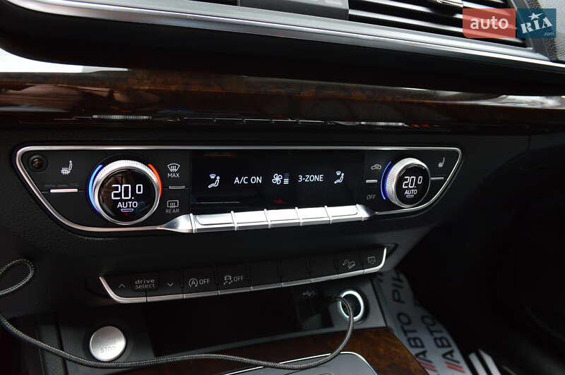 Позашляховик / Кросовер Audi Q5 2019 в Львові