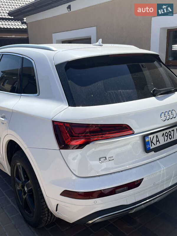 Внедорожник / Кроссовер Audi Q5 2020 в Киеве