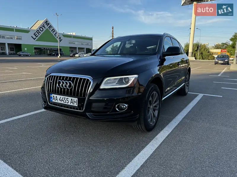 Внедорожник / Кроссовер Audi Q5 2012 в 
