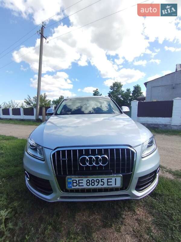 Внедорожник / Кроссовер Audi Q5 2012 в Первомайске