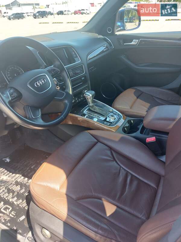Внедорожник / Кроссовер Audi Q5 2015 в Днепре