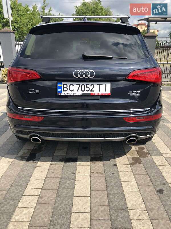Внедорожник / Кроссовер Audi Q5 2015 в 