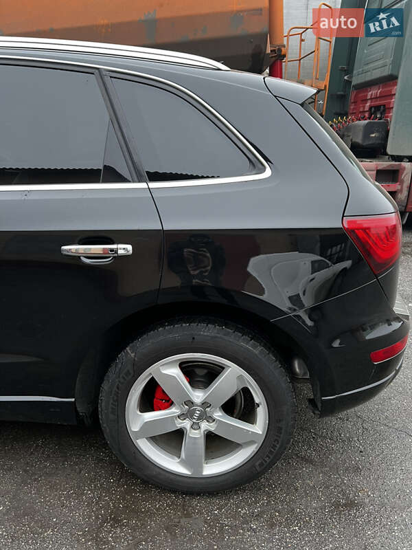 Внедорожник / Кроссовер Audi Q5 2011 в Шполе