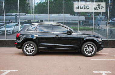 Позашляховик / Кросовер Audi Q5 2010 в Києві