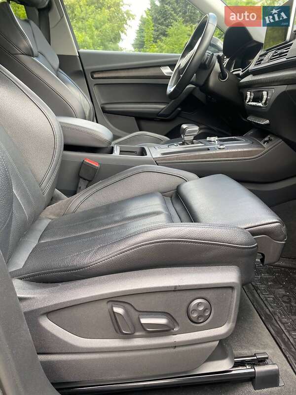 Внедорожник / Кроссовер Audi Q5 2018 в Львове