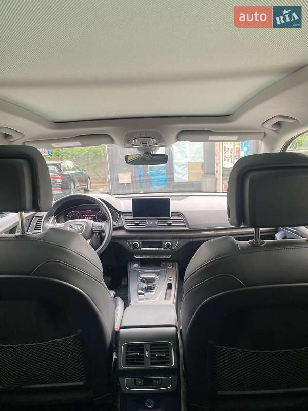 Внедорожник / Кроссовер Audi Q5 2018 в Львове