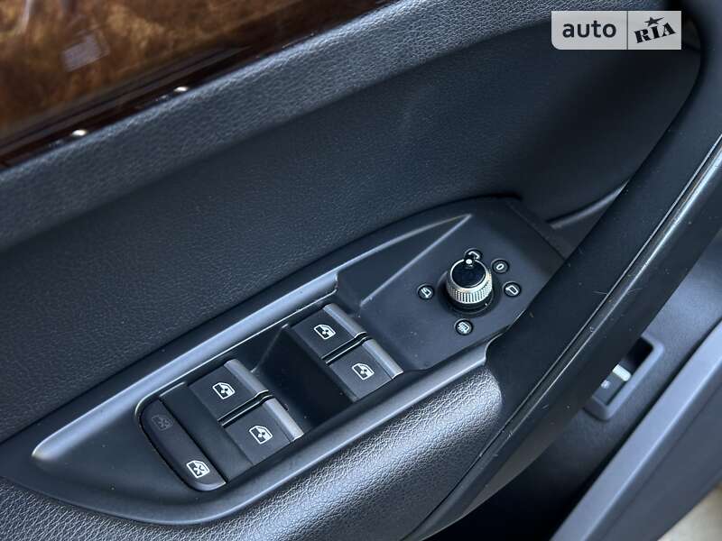 Позашляховик / Кросовер Audi Q5 2017 в Дрогобичі