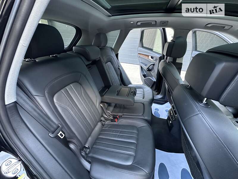 Позашляховик / Кросовер Audi Q5 2017 в Дрогобичі