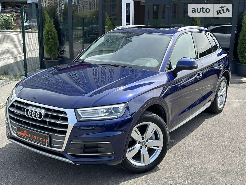 Позашляховик / Кросовер Audi Q5 2017 в Києві