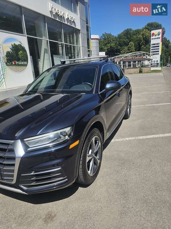 Внедорожник / Кроссовер Audi Q5 2019 в Виннице