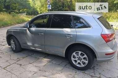 Позашляховик / Кросовер Audi Q5 2011 в Києві