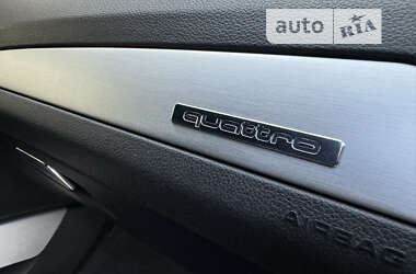 Внедорожник / Кроссовер Audi Q5 2011 в 