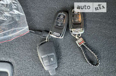 Внедорожник / Кроссовер Audi Q5 2011 в 