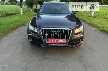 Внедорожник / Кроссовер Audi Q5 2011 в 