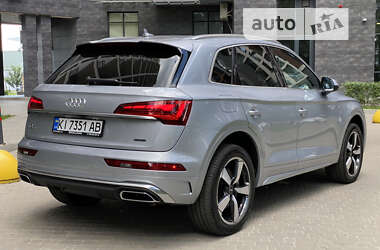 Позашляховик / Кросовер Audi Q5 2022 в Києві