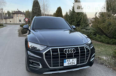Позашляховик / Кросовер Audi Q5 2020 в Дніпрі