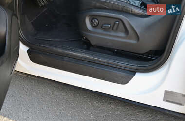 Внедорожник / Кроссовер Audi Q5 2011 в 
