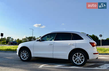 Внедорожник / Кроссовер Audi Q5 2011 в 