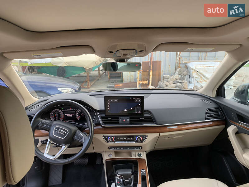 Внедорожник / Кроссовер Audi Q5 2022 в Одессе