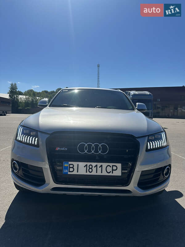 Позашляховик / Кросовер Audi Q5 2015 в Києві