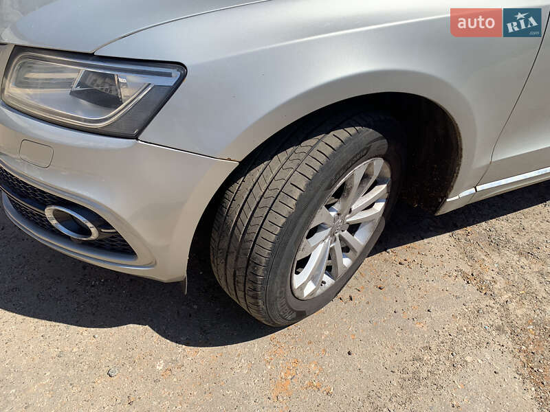 Внедорожник / Кроссовер Audi Q5 2014 в Харькове