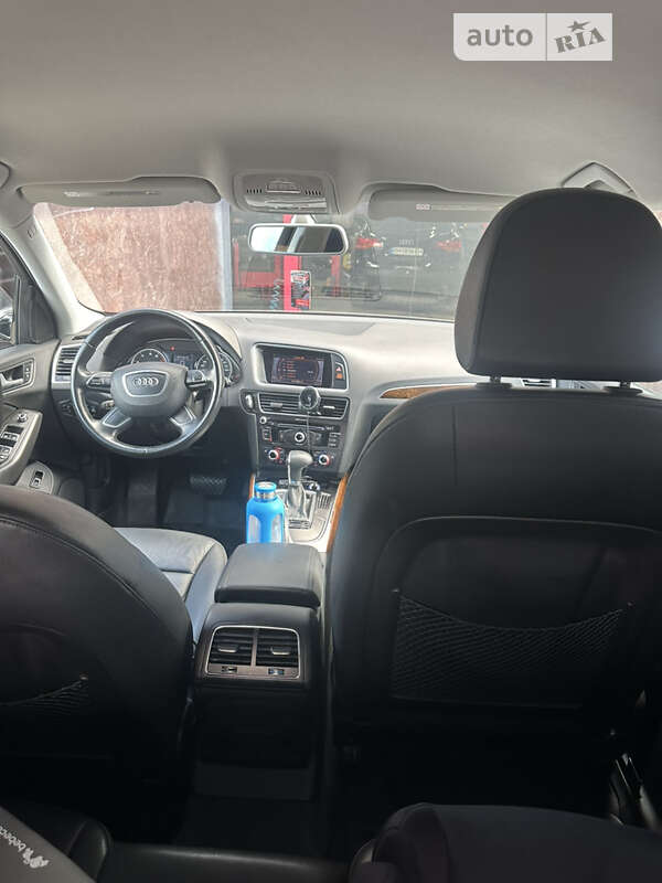 Внедорожник / Кроссовер Audi Q5 2015 в Киеве