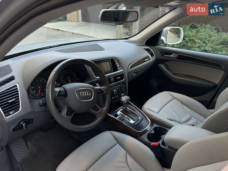 Позашляховик / Кросовер Audi Q5 2013 в Харкові