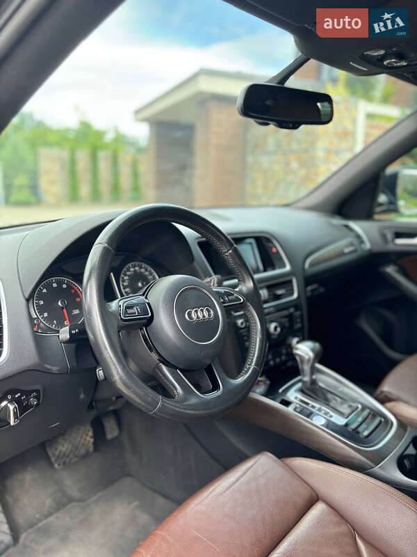 Внедорожник / Кроссовер Audi Q5 2015 в Стрые