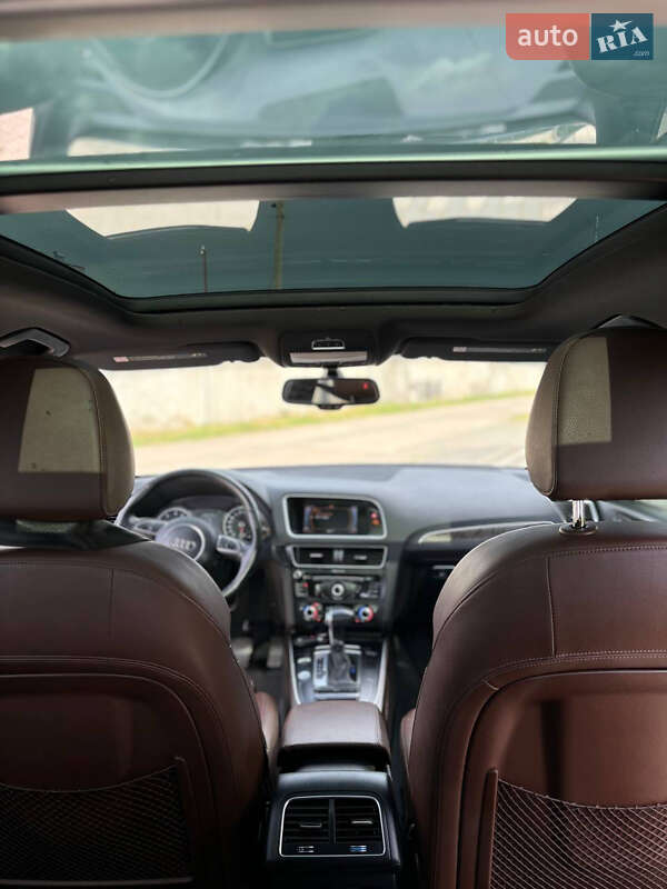 Внедорожник / Кроссовер Audi Q5 2015 в Стрые