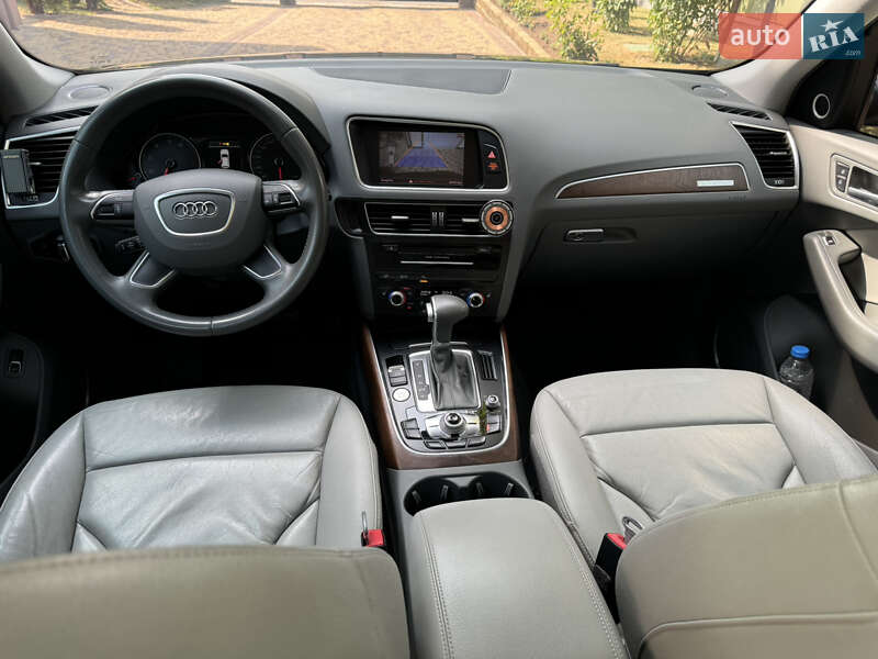 Внедорожник / Кроссовер Audi Q5 2013 в Владимире
