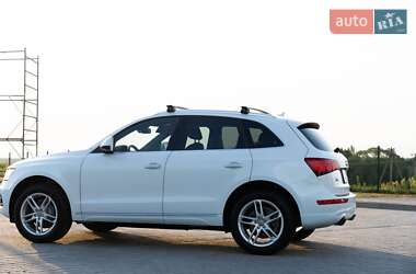 Внедорожник / Кроссовер Audi Q5 2016 в 