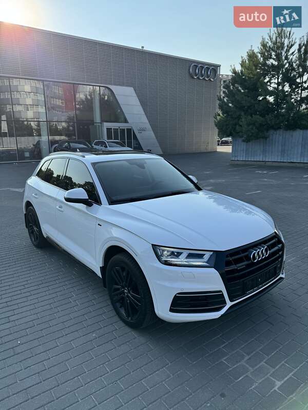 Audi Q5 2018