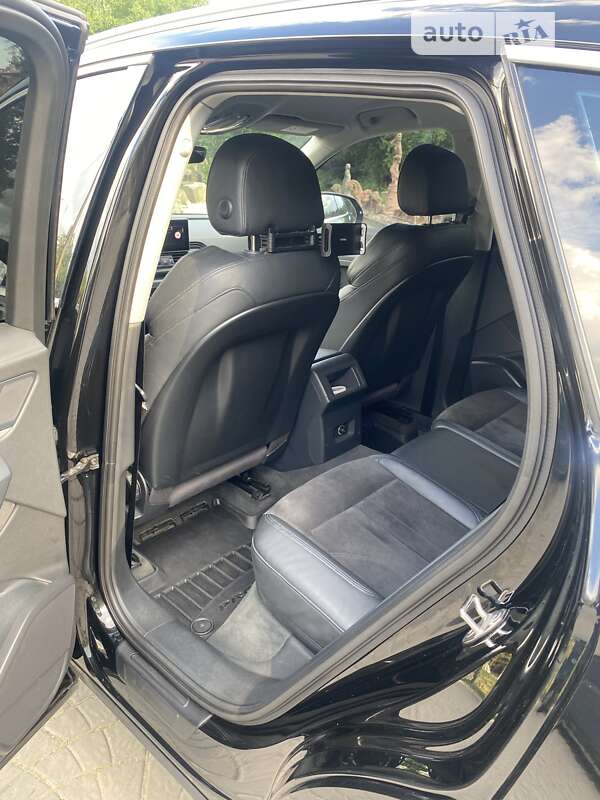 Внедорожник / Кроссовер Audi Q5 2017 в Луцке