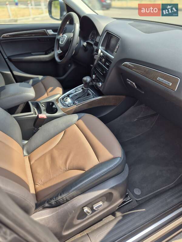 Внедорожник / Кроссовер Audi Q5 2014 в Киеве