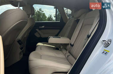 Внедорожник / Кроссовер Audi Q5 2022 в 