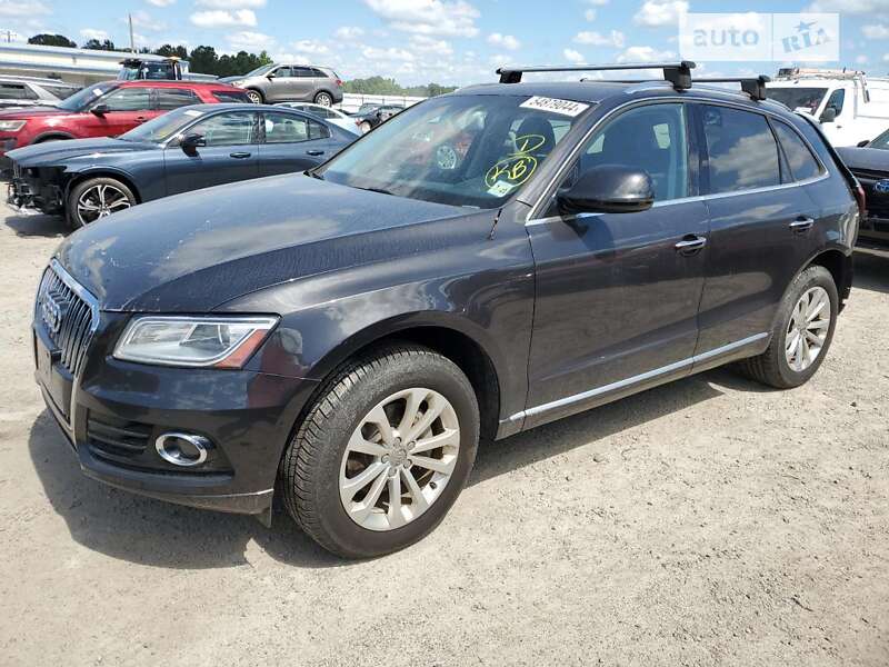 Внедорожник / Кроссовер Audi Q5 2016 в 