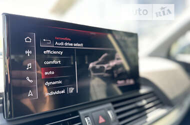 Внедорожник / Кроссовер Audi Q5 2022 в 