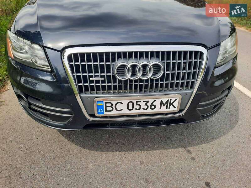 Внедорожник / Кроссовер Audi Q5 2011 в Львове