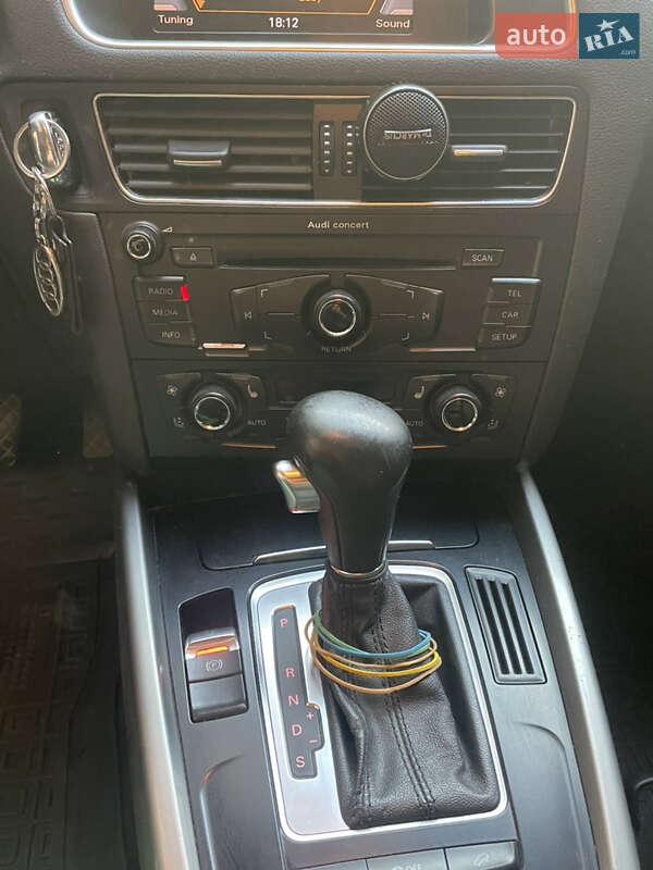 Внедорожник / Кроссовер Audi Q5 2011 в Виннице