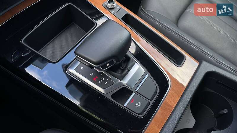 Внедорожник / Кроссовер Audi Q5 2020 в Львове